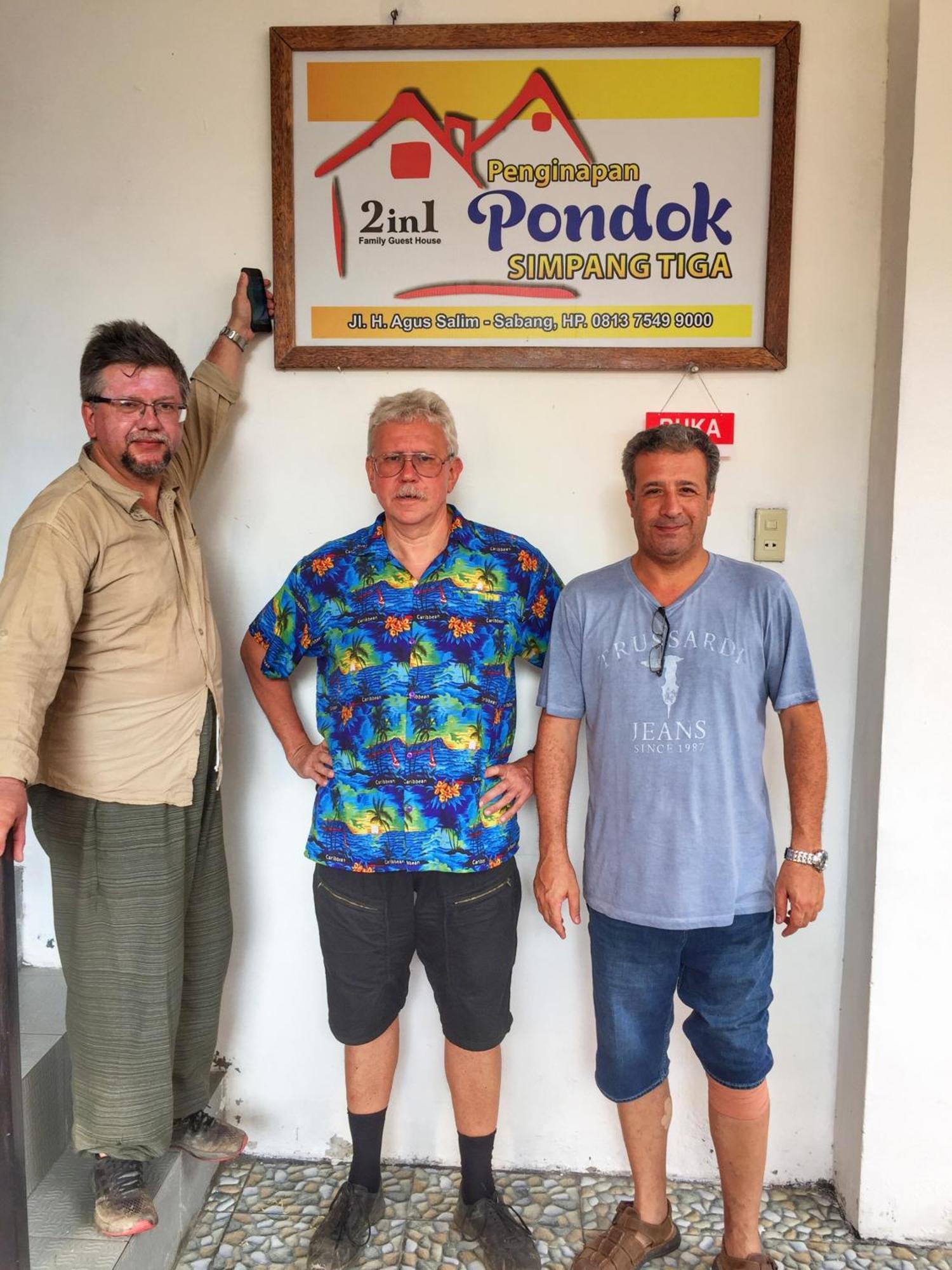 Pondok Simpang Tiga Sabang  Eksteriør bilde